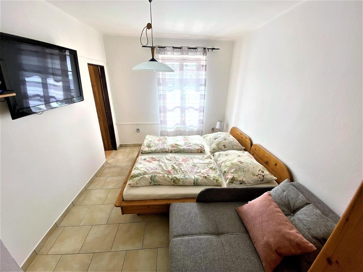 Apartman Prachatice Eksteriør bilde